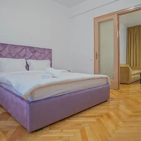 Cn2i Luxury Universitate Apartamento *